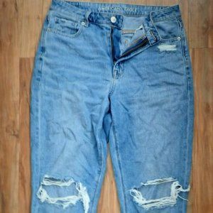 American Eagle Straight Leg Jeans